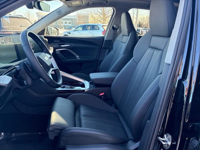 2025 Audi Q5 Premium Plus - Photo 11