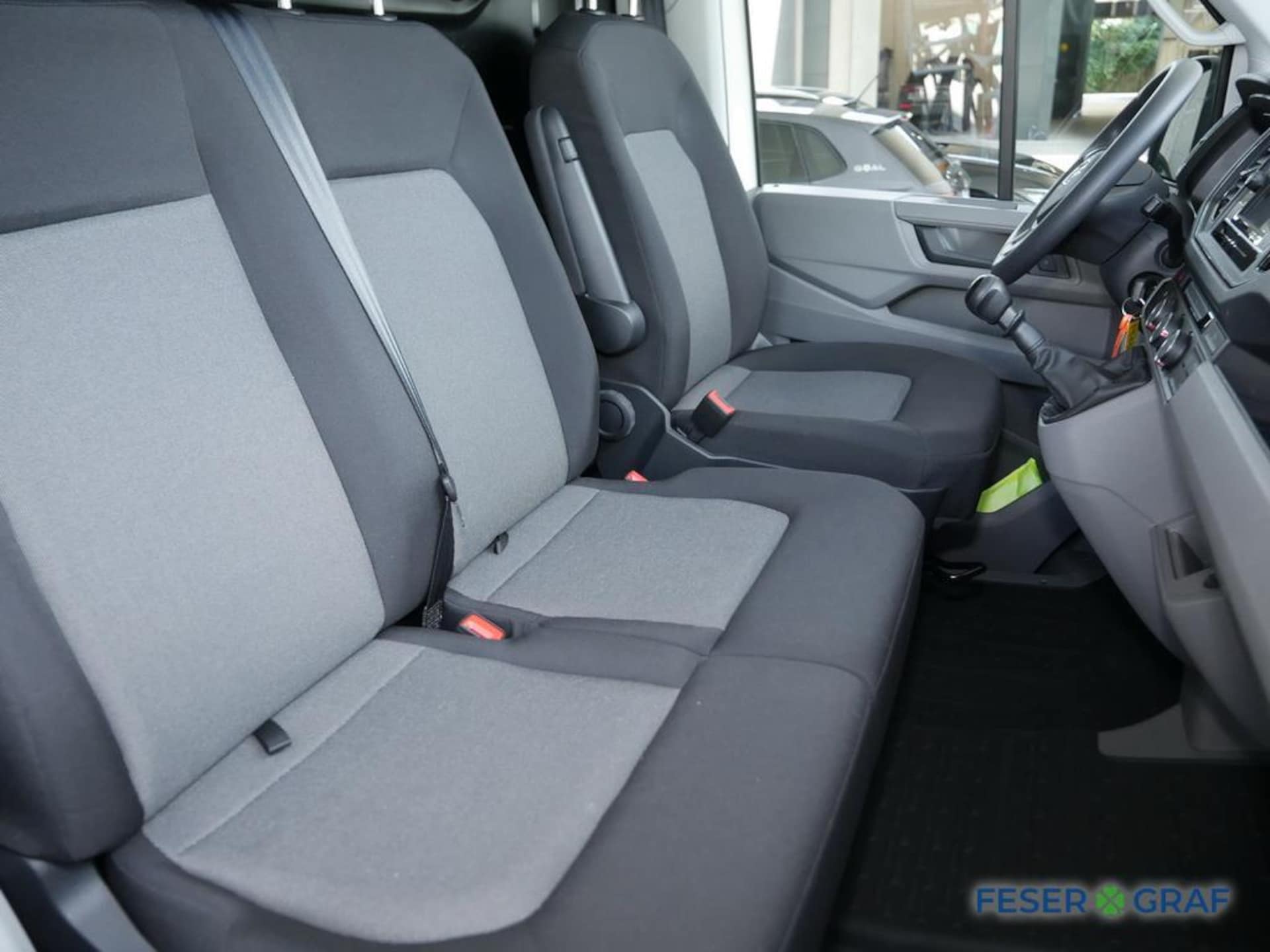 Volkswagen Crafter Kasten mittlerer Radstand