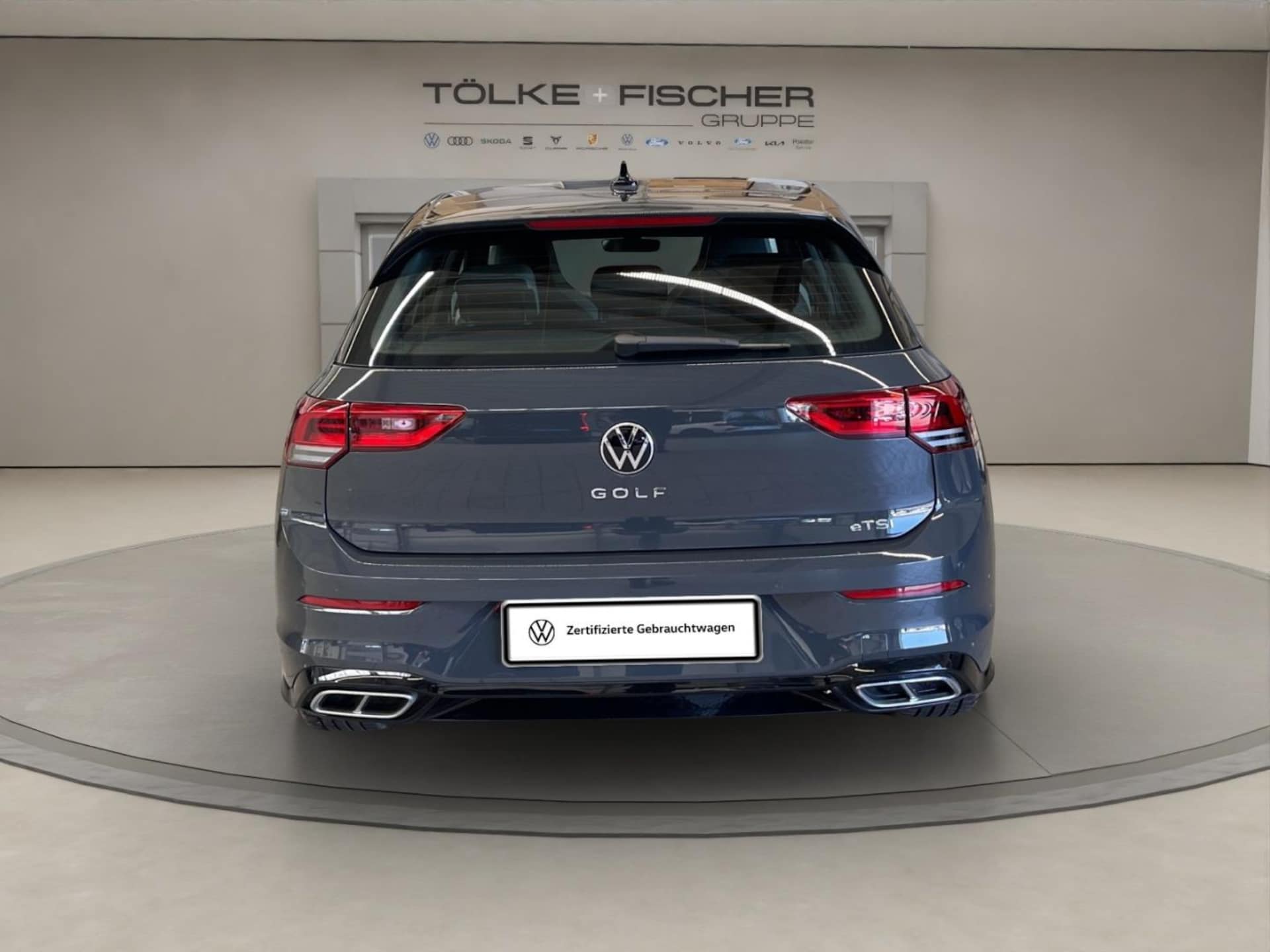 Volkswagen Golf R-Line