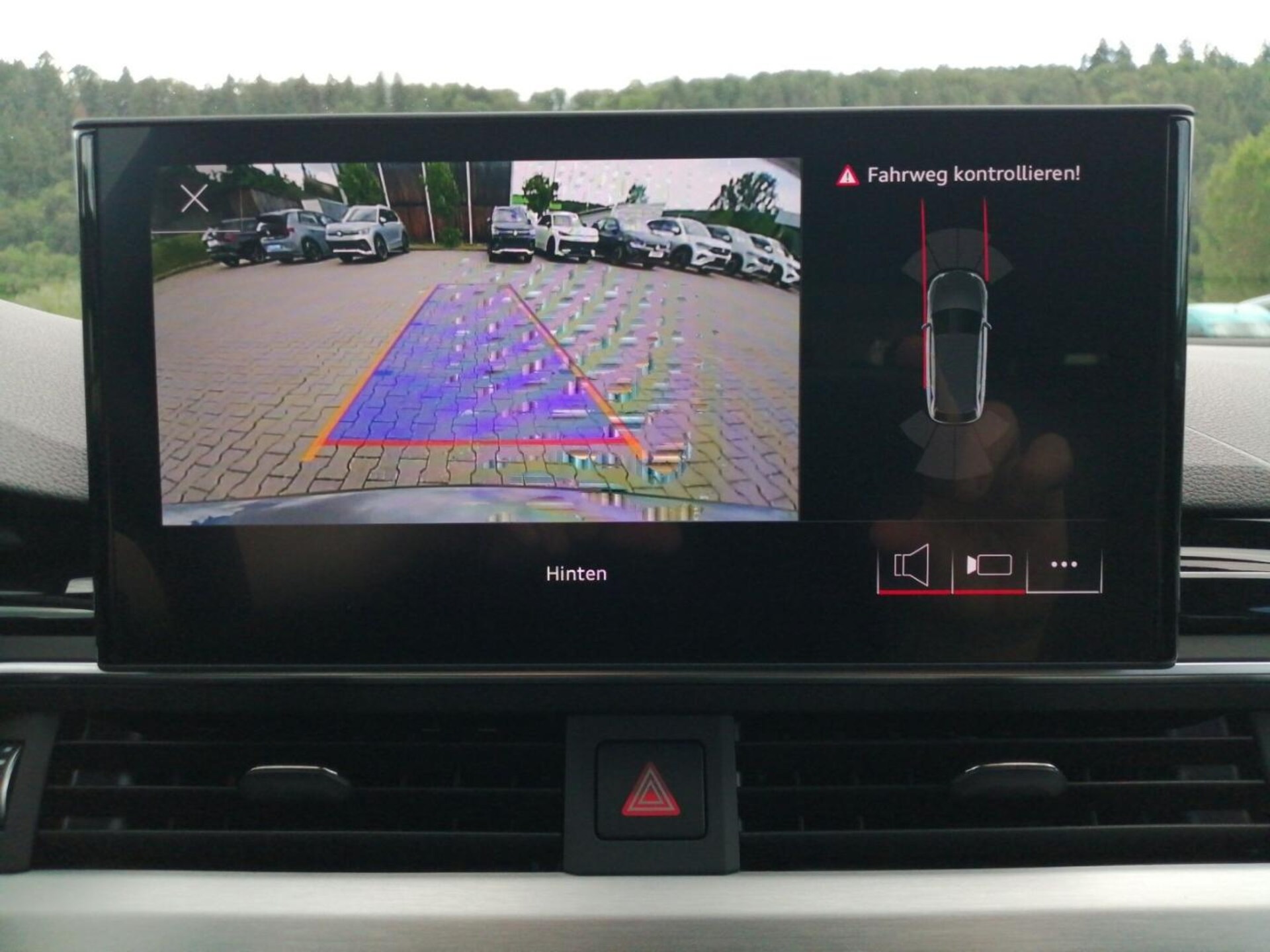 Audi A4 Avant S line
