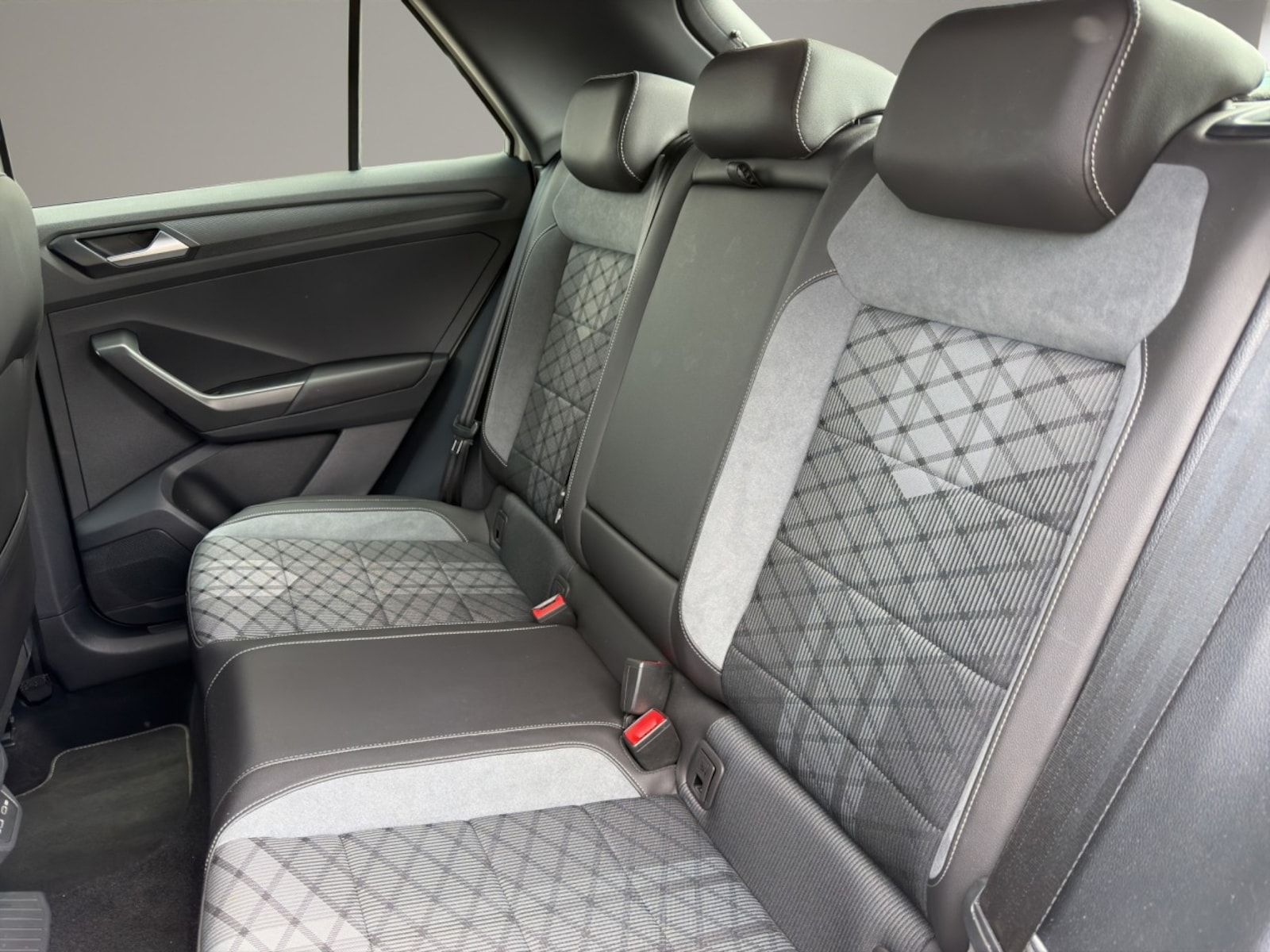 Volkswagen T-Roc – Bild 10