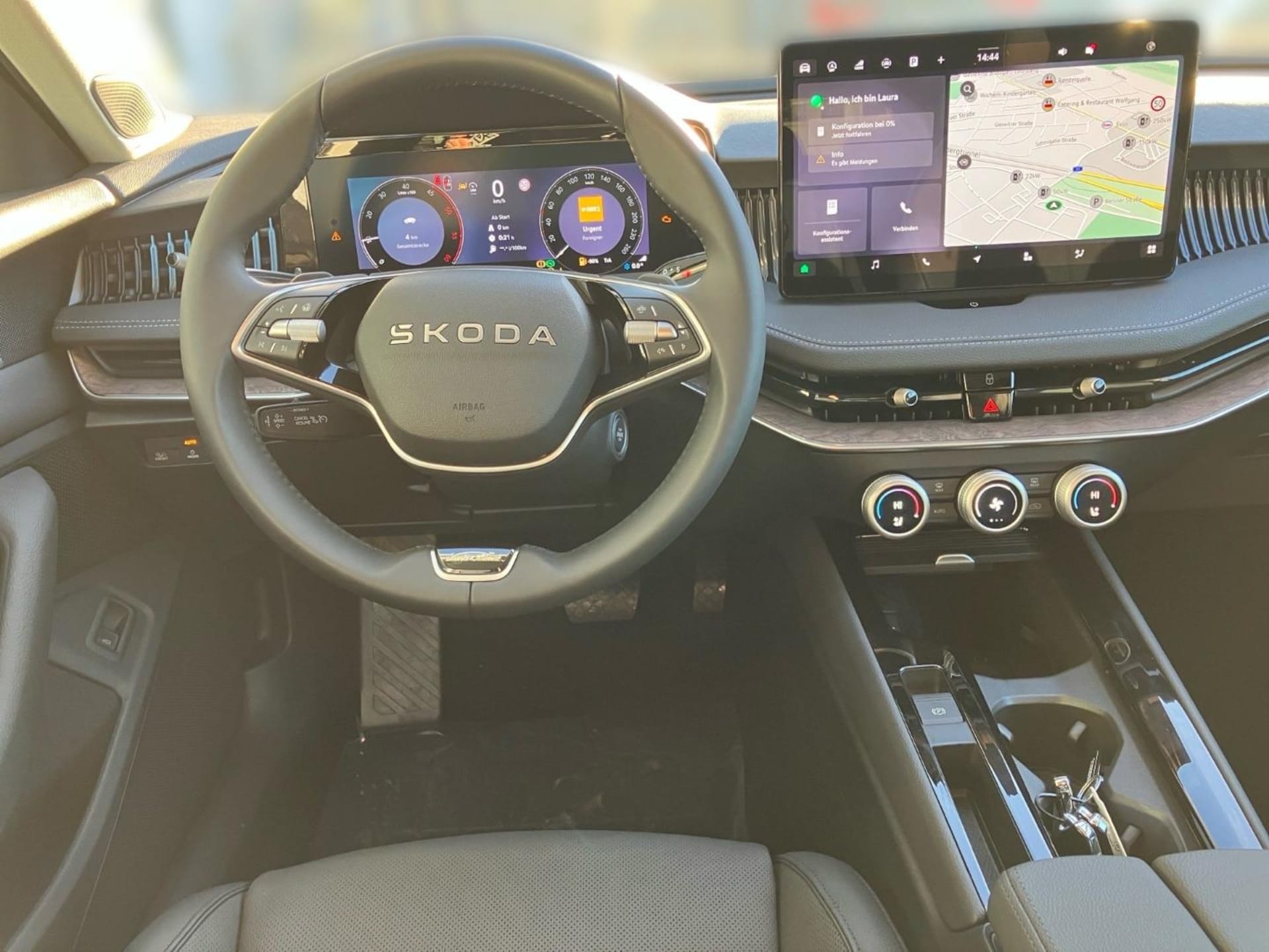 Skoda Superb Combi Laurin & Klement