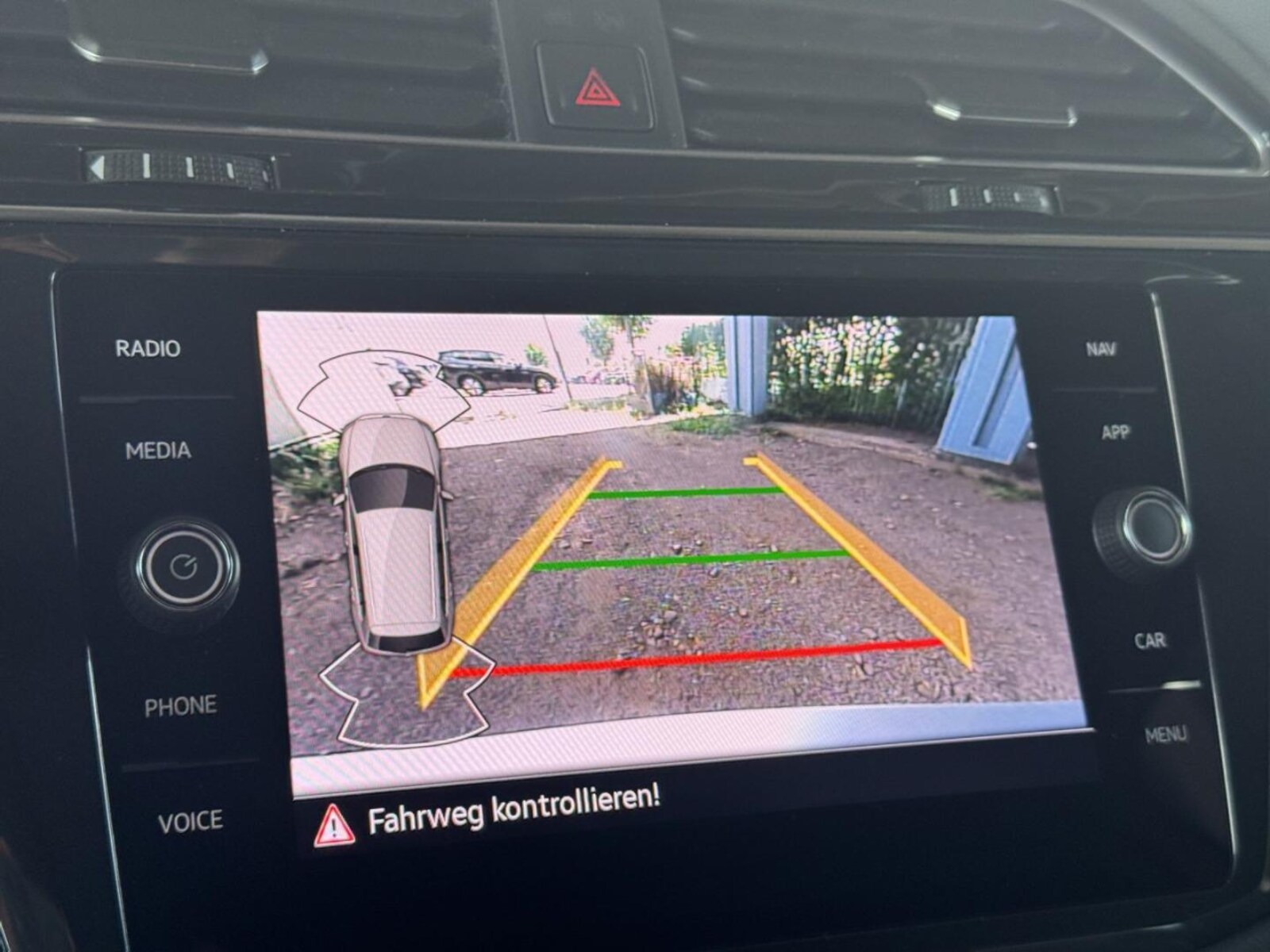 Volkswagen Tiguan – Bild 17