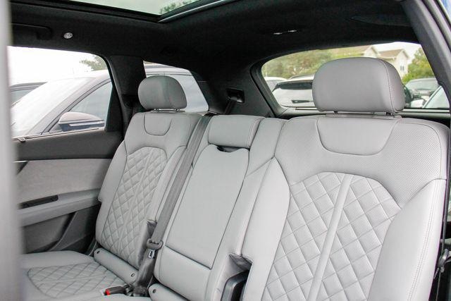 2026 Audi SQ7 Prestige - Photo 42