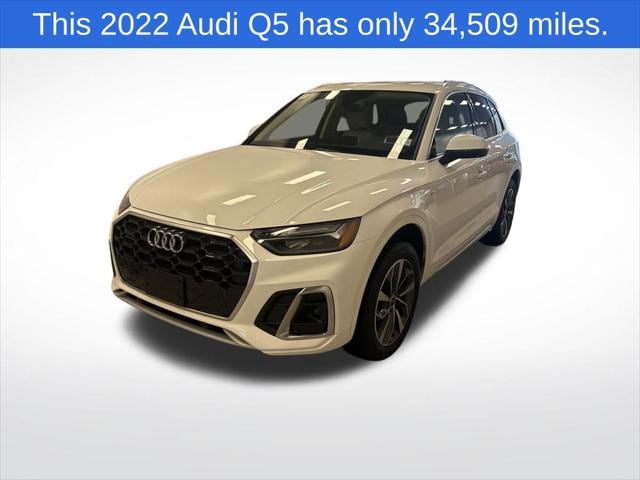 2022 Audi Q5 Premium's photo