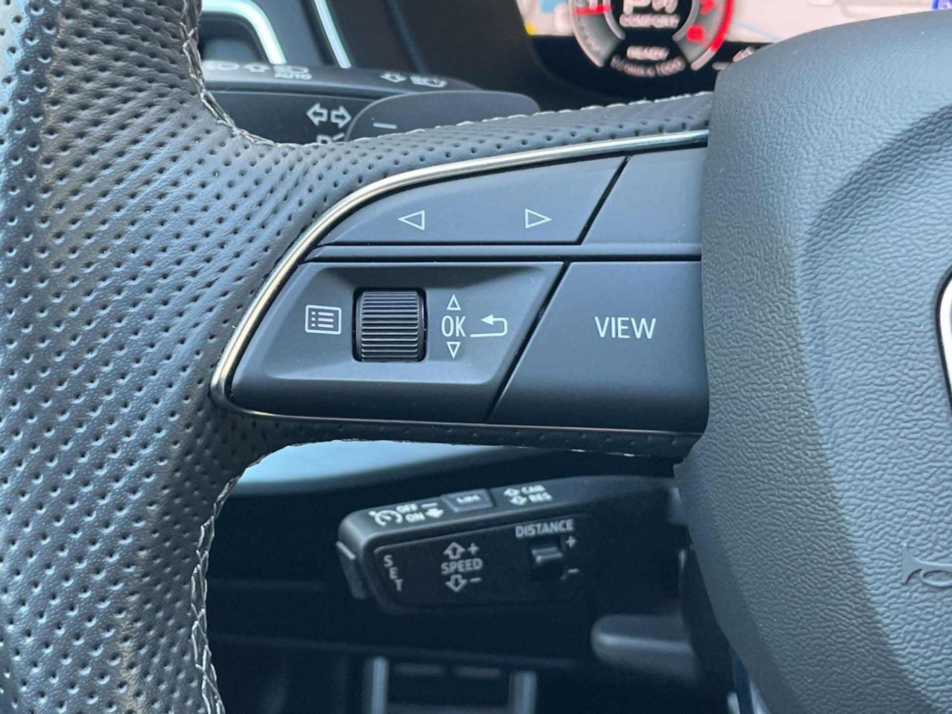 Audi A4 Avant S line