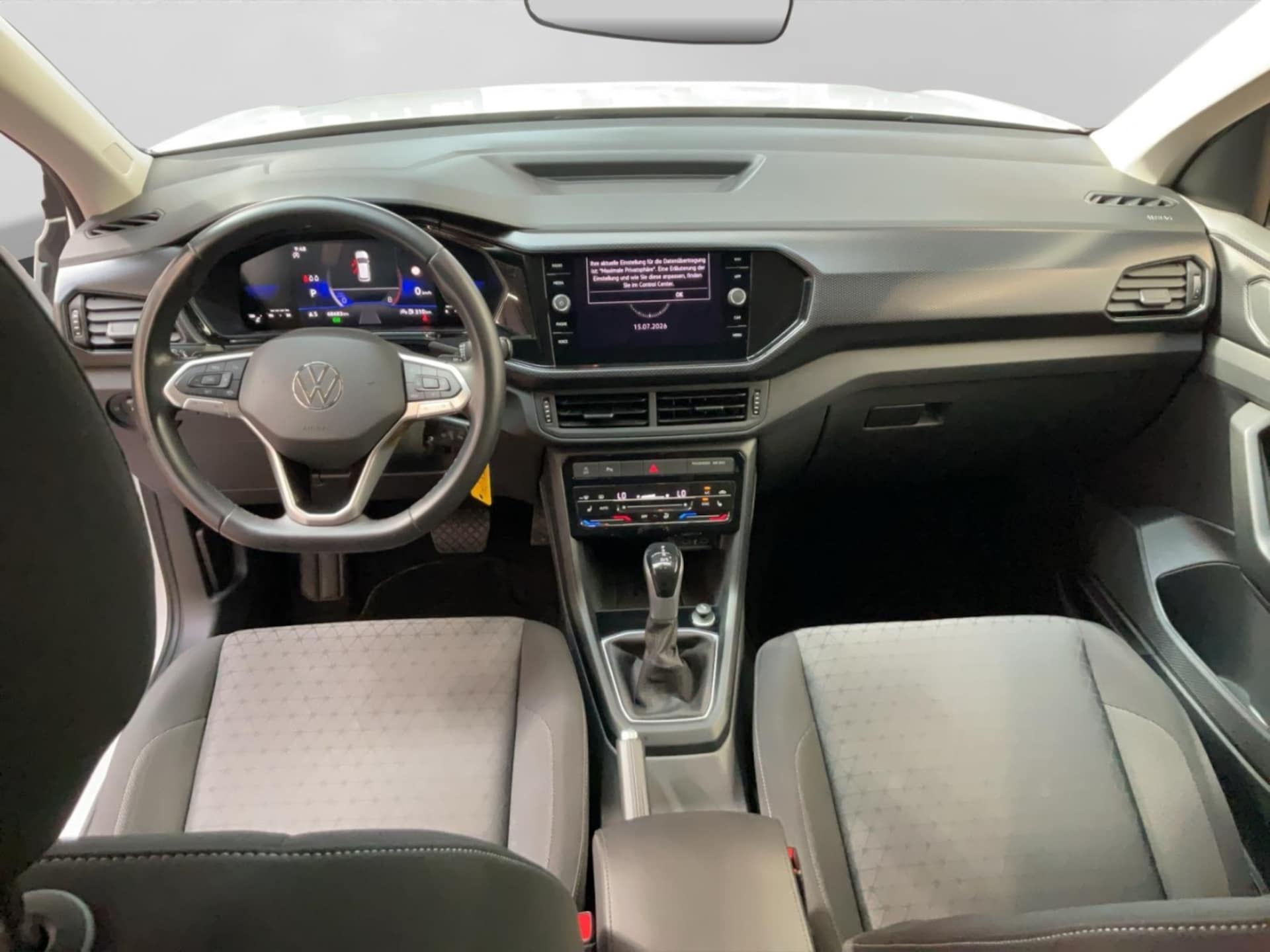 Volkswagen T-Cross Life
