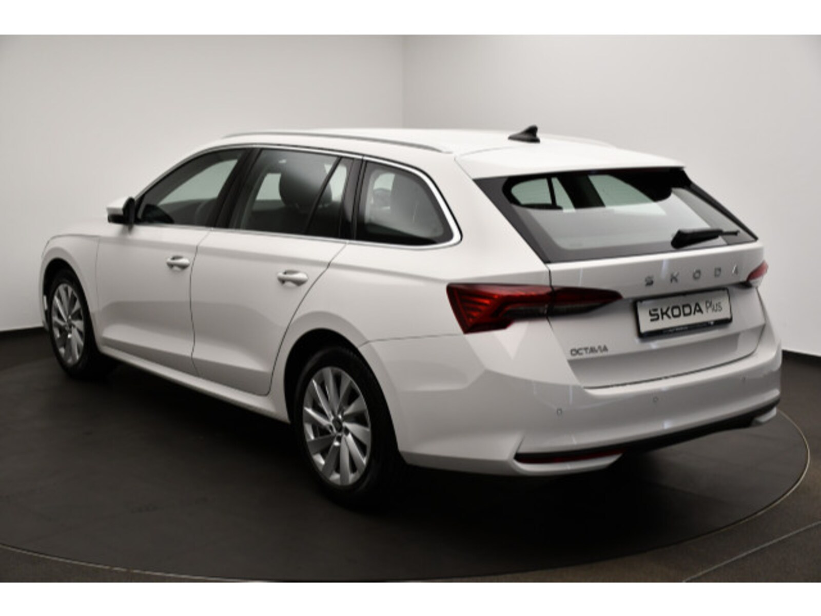 Škoda Octavia Combi – Bild 15