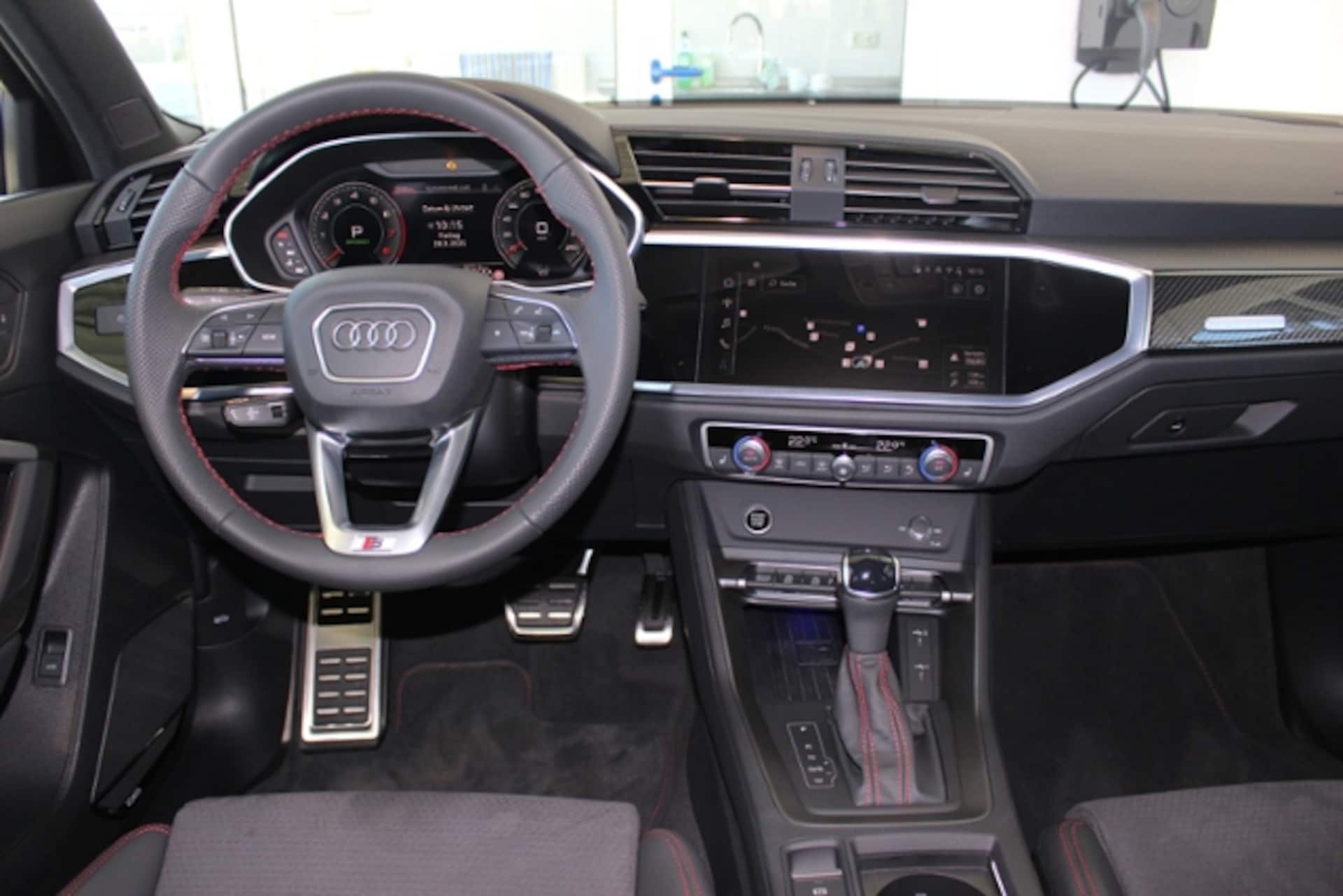 Audi Q3 SUV S line