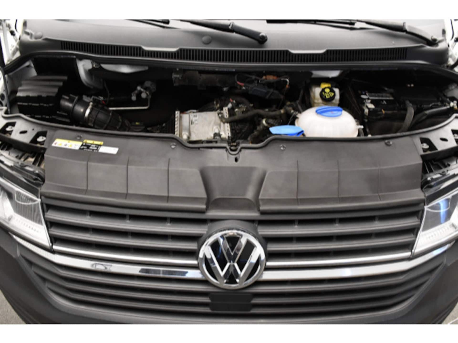 Volkswagen T6.1 Transporter Kasten langer Radstand