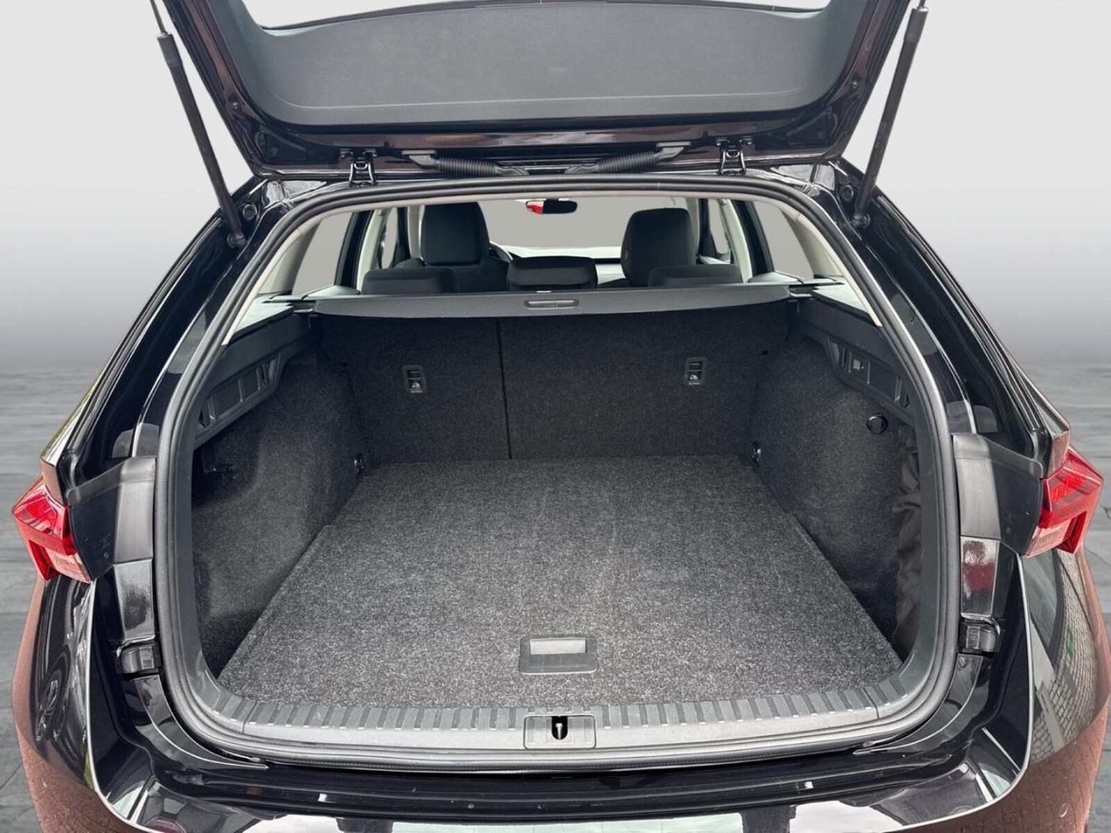 Škoda Octavia Combi – Bild 13