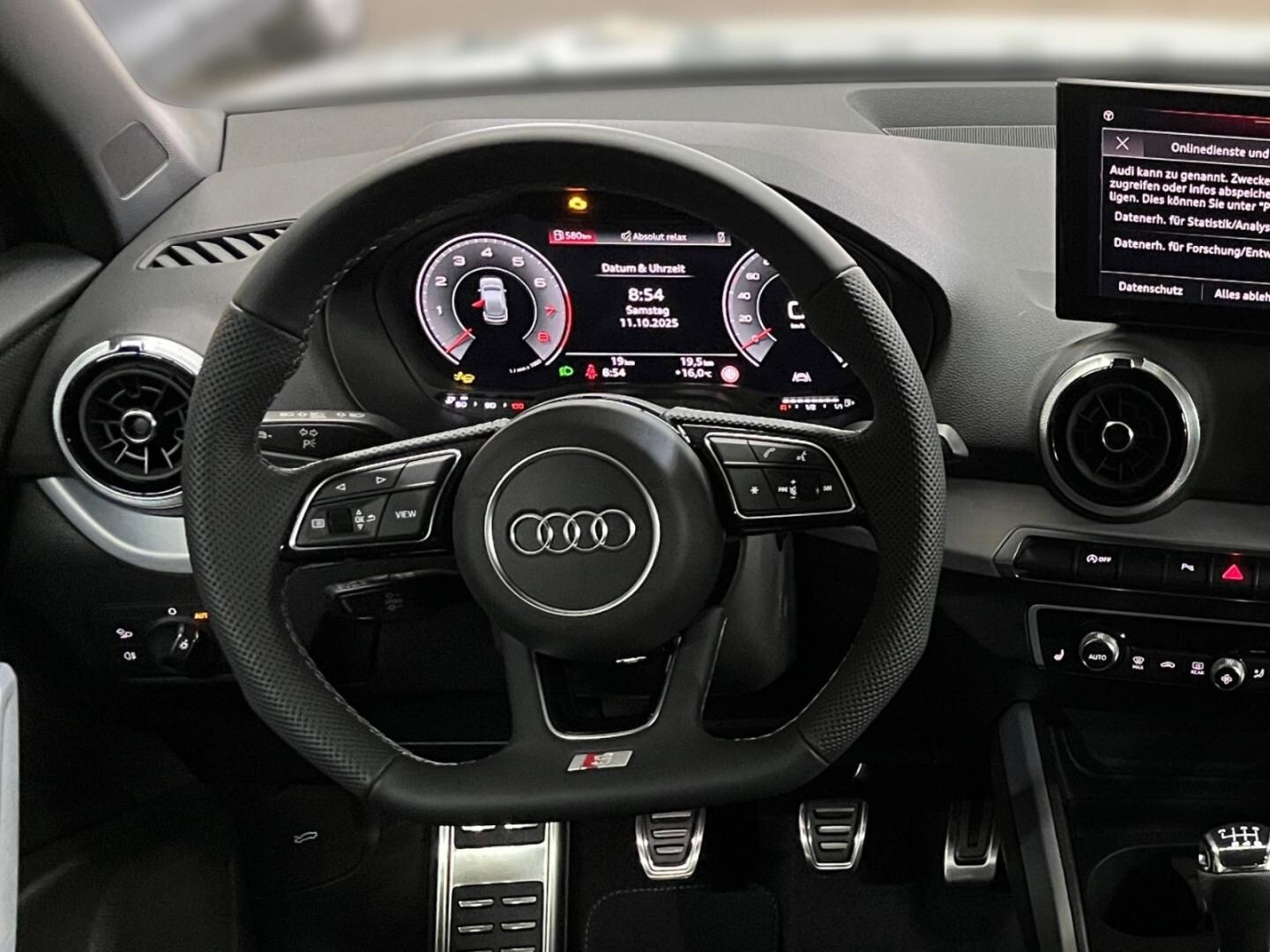 Bild über Audi Q2 S line 30 TFSI Schaltgetriebe - für weitere Informationen kontaktieren Sie den Audi Partner