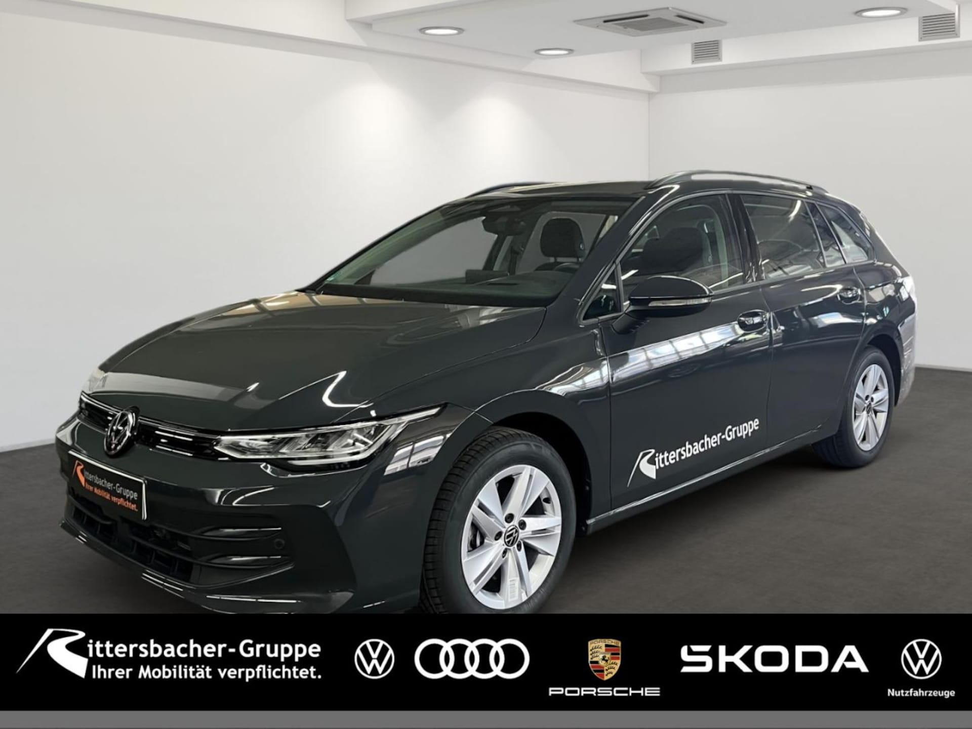 Volkswagen Golf Variant Life