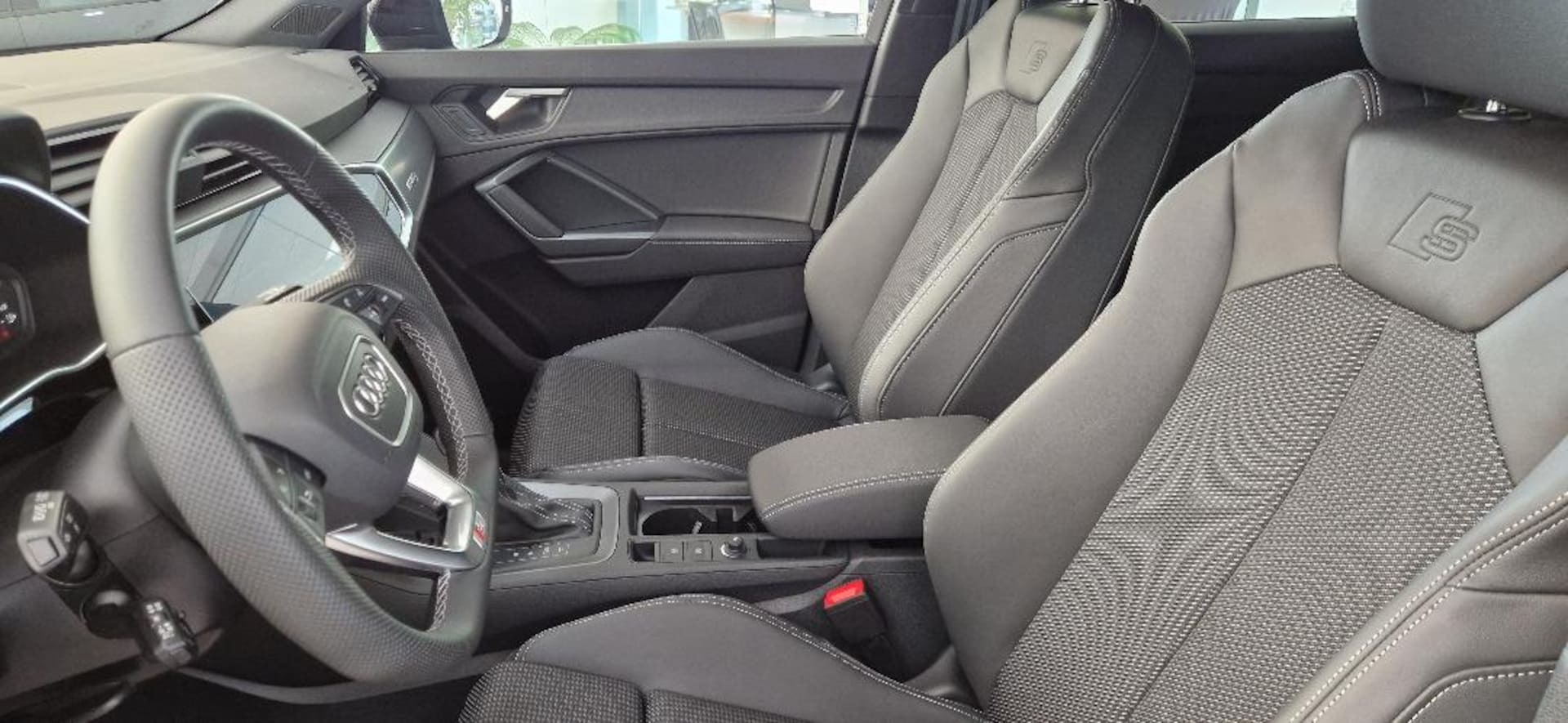 Audi Q3 Sportback S line