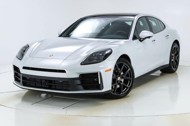 2025 Porsche Panamera