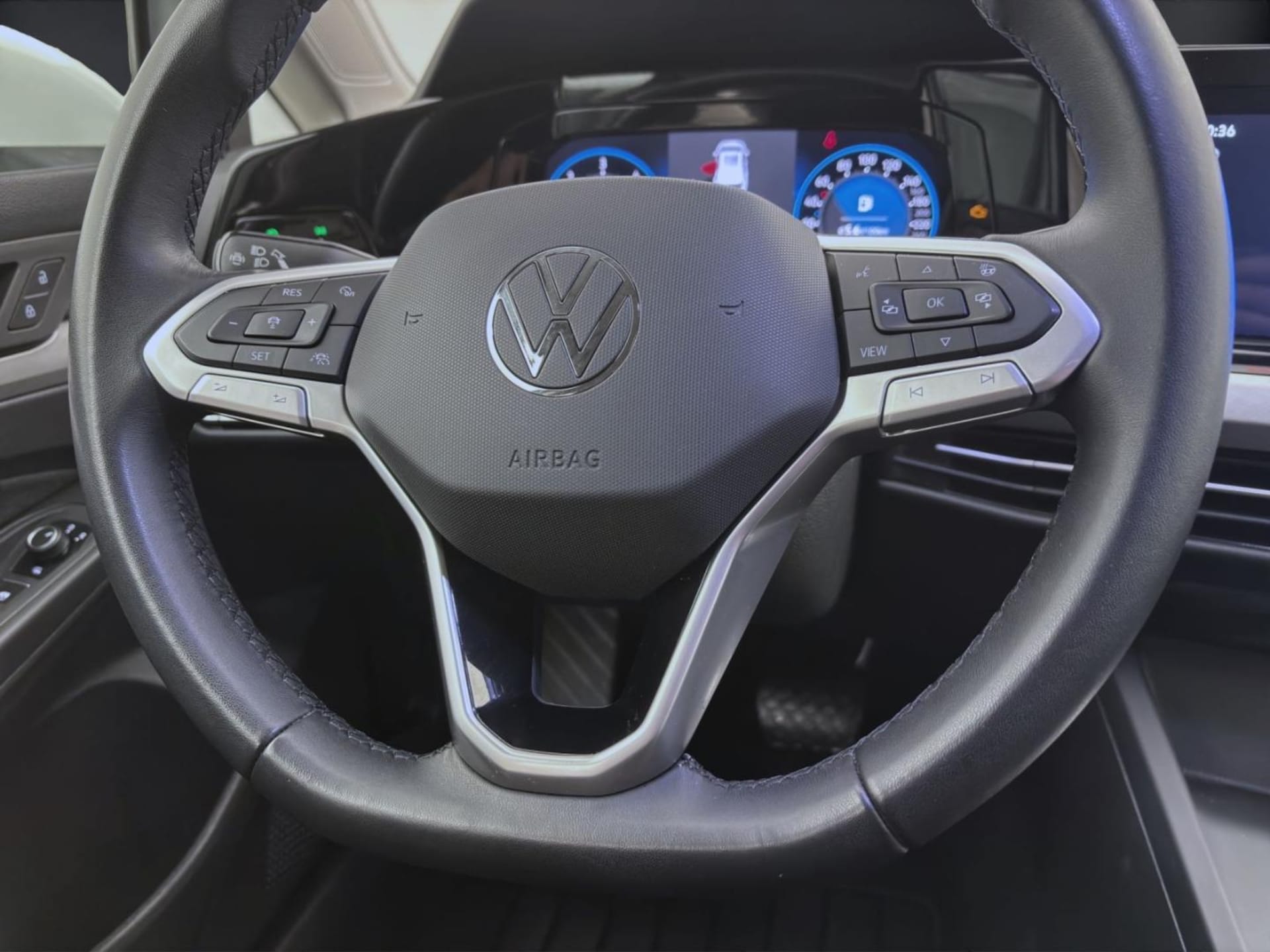 Volkswagen Golf Variant Life
