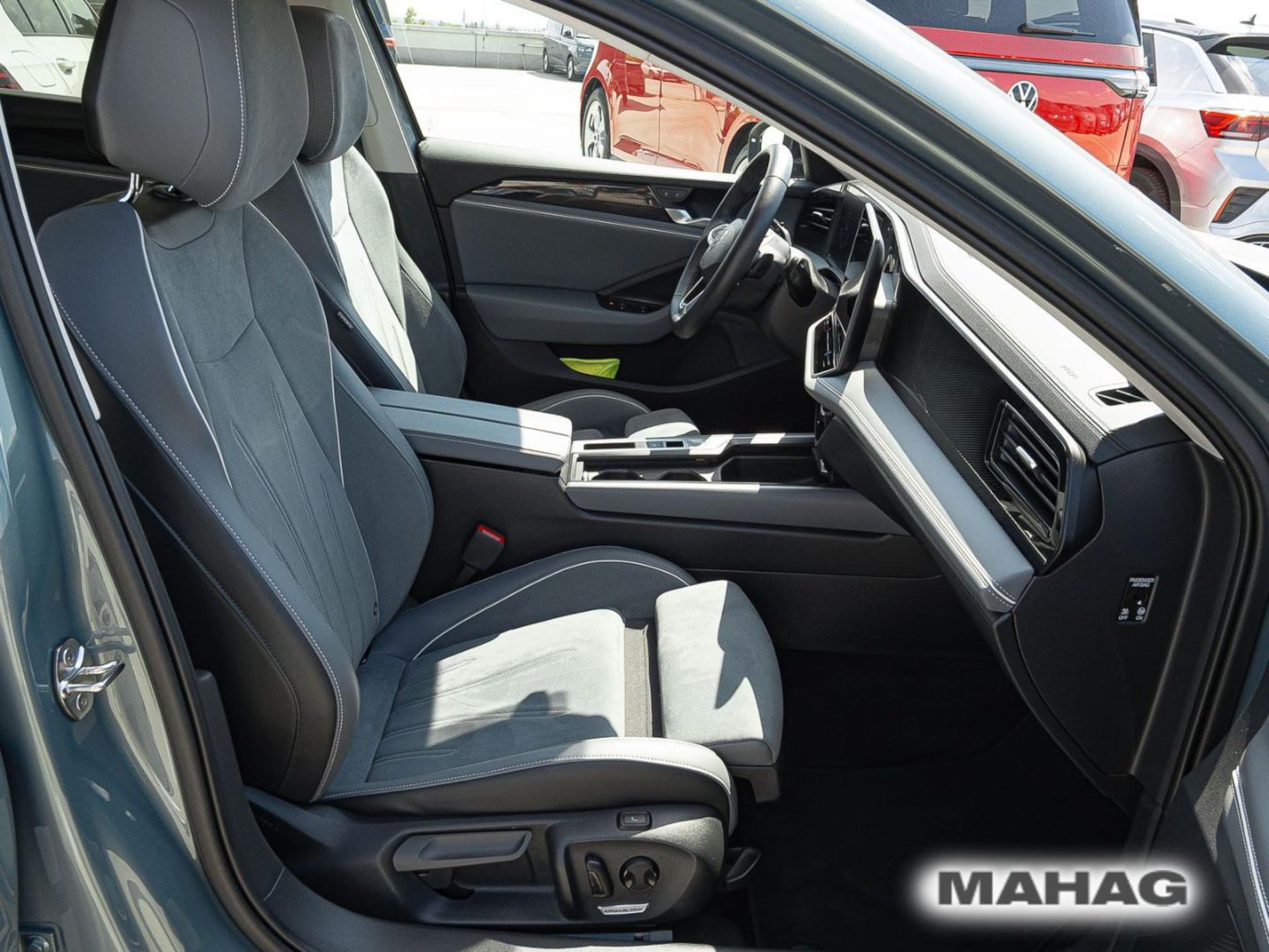 Volkswagen Passat Business