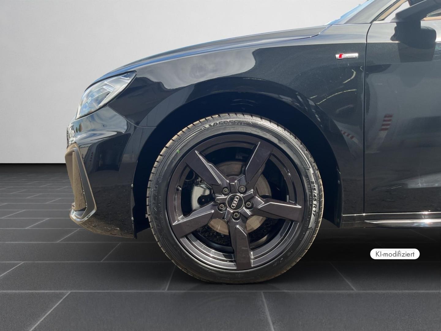 Bild über Audi A1 Sportback S line 30 TFSI S tronic - für weitere Informationen kontaktieren Sie den Audi Partner