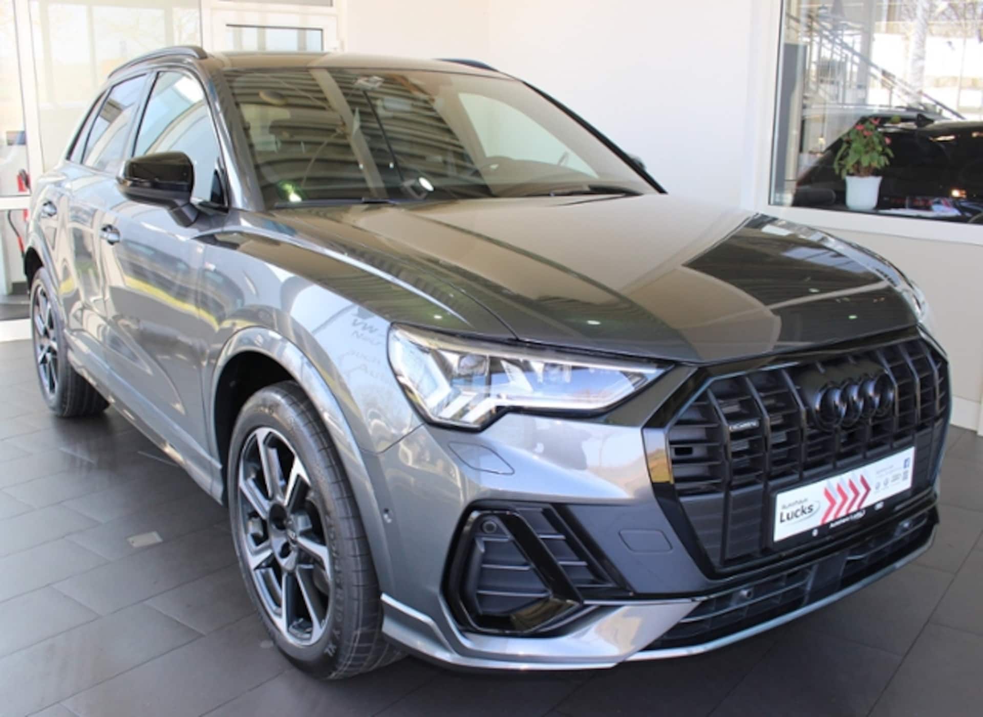Audi Q3 SUV S line