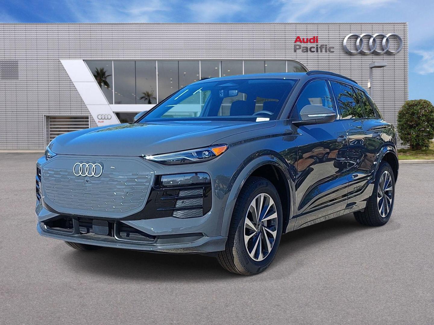 2027 Audi Q6 e-tron Premium quattro's photo