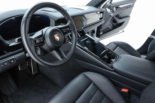 2025 Porsche Panamera