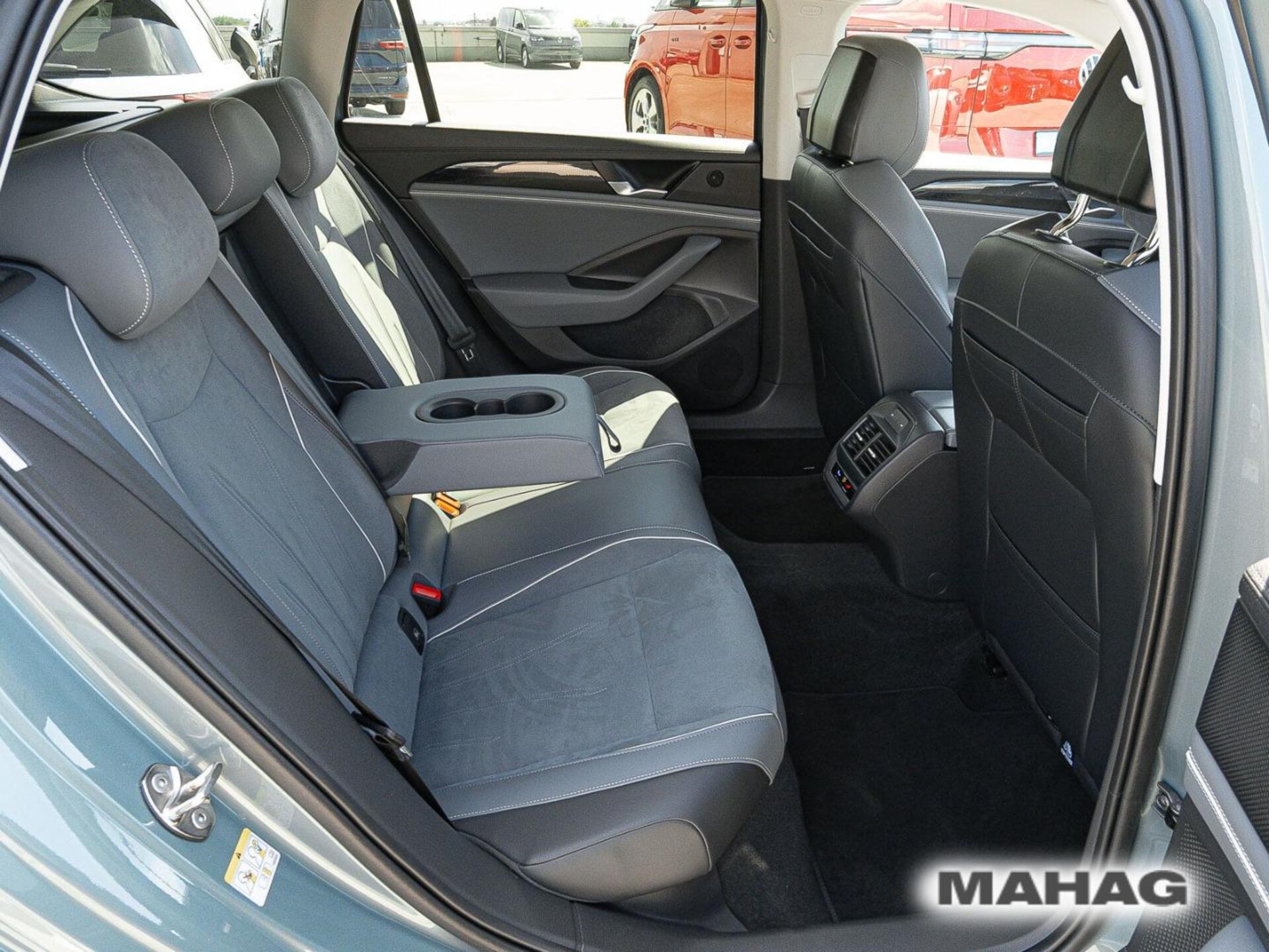 Volkswagen Passat Business