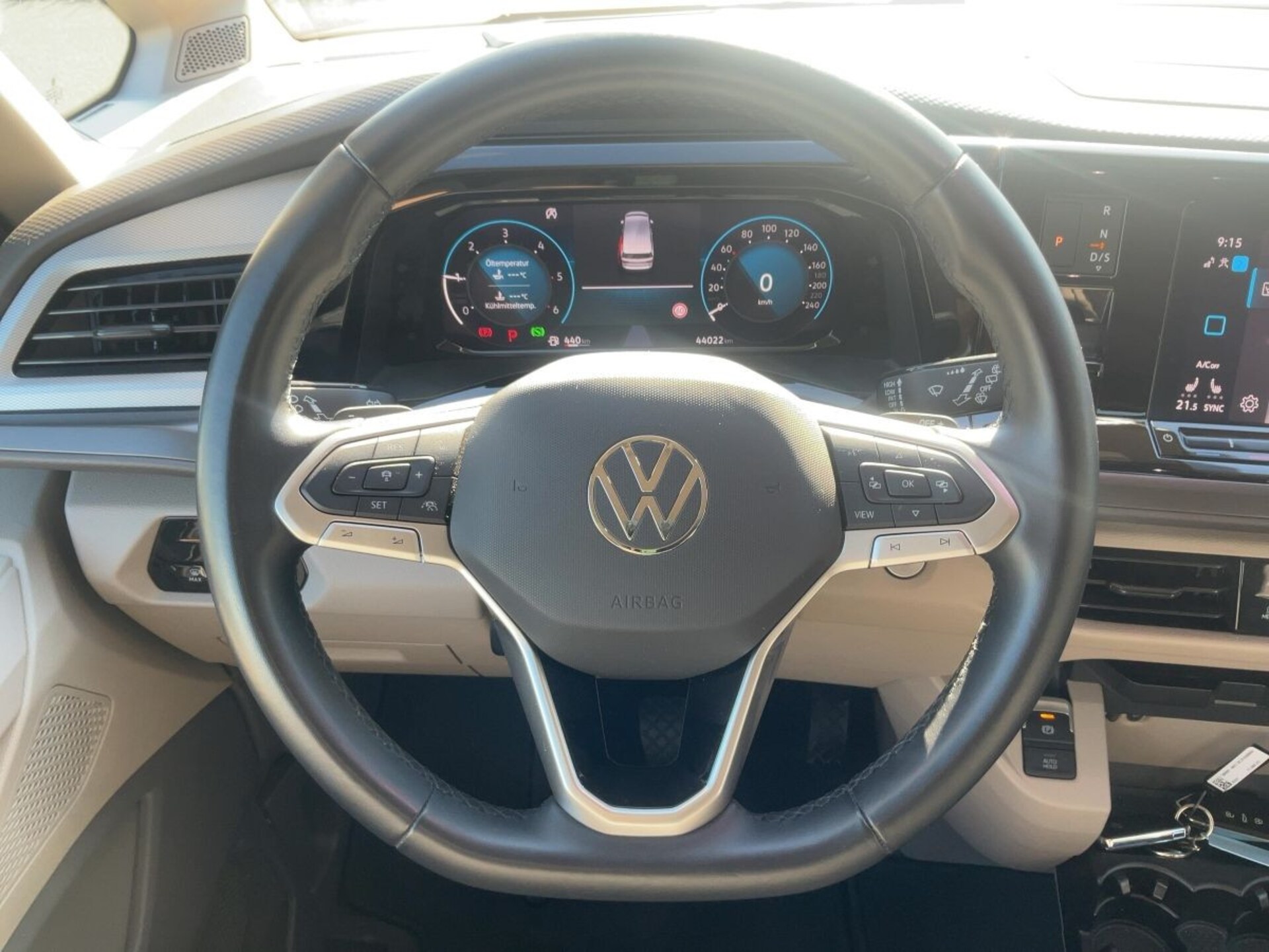 Volkswagen Multivan Basis-Modell