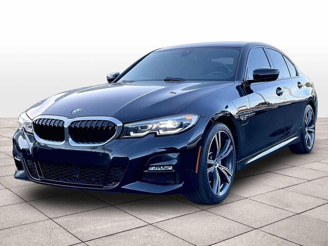 2022 BMW