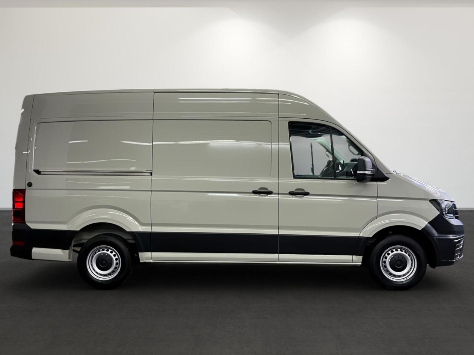 Volkswagen Crafter Kasten mittlerer Radstand – Bild 5
