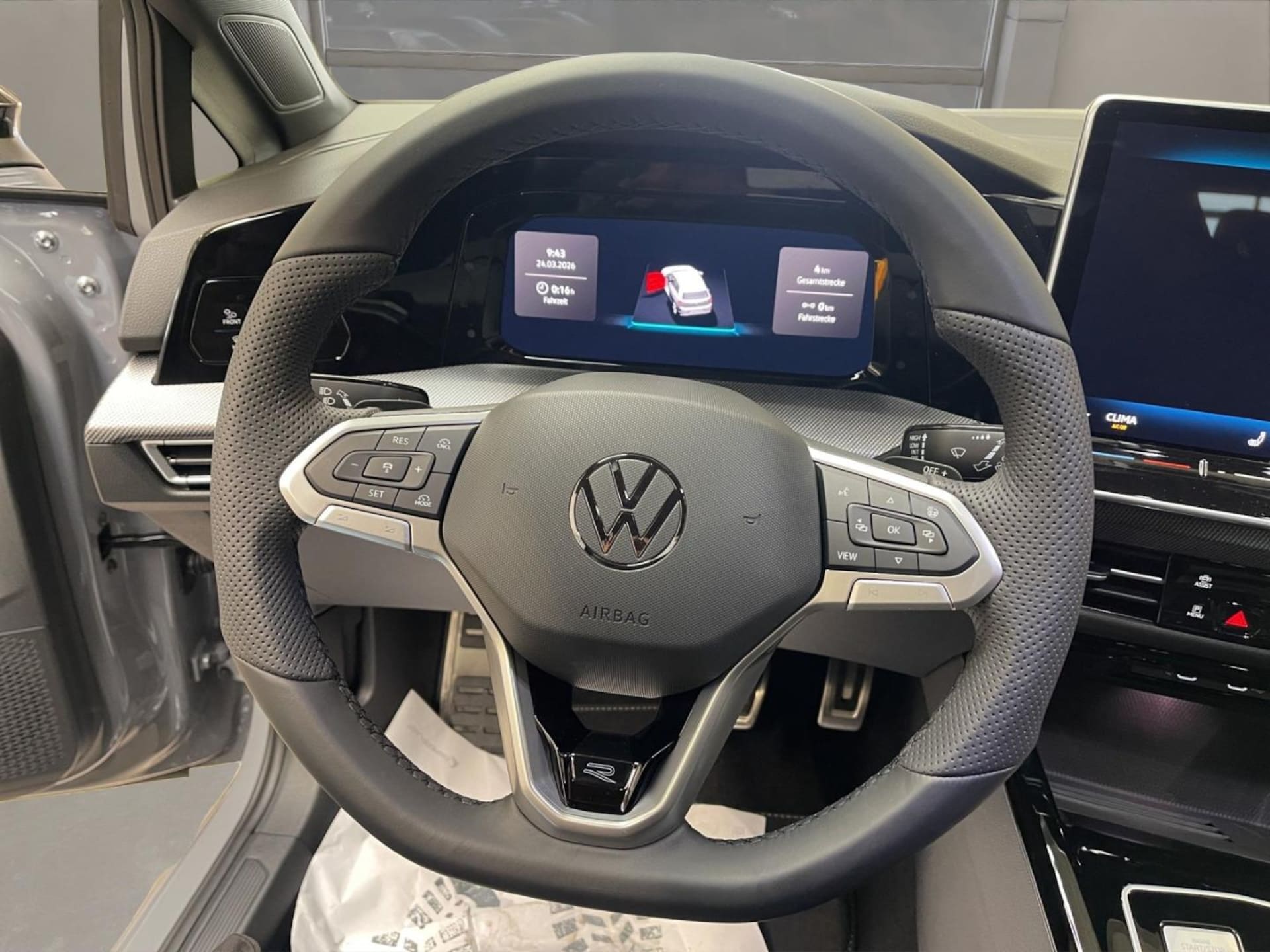 Volkswagen Golf R-Line