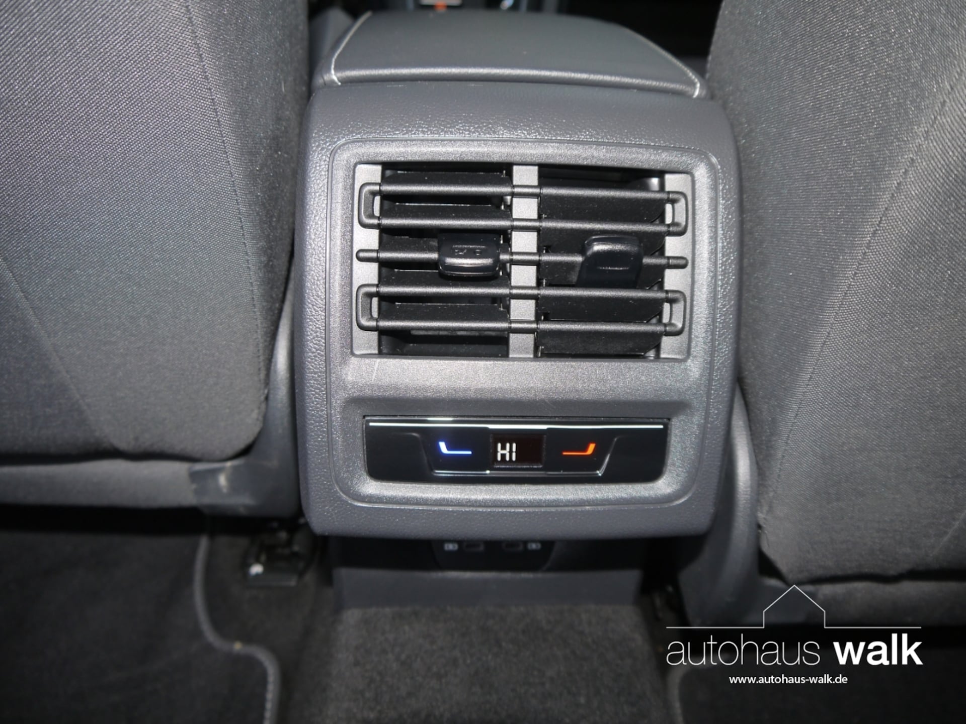 Volkswagen Golf Variant Active