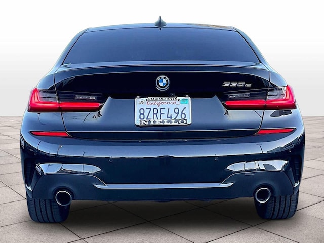 2022 BMW