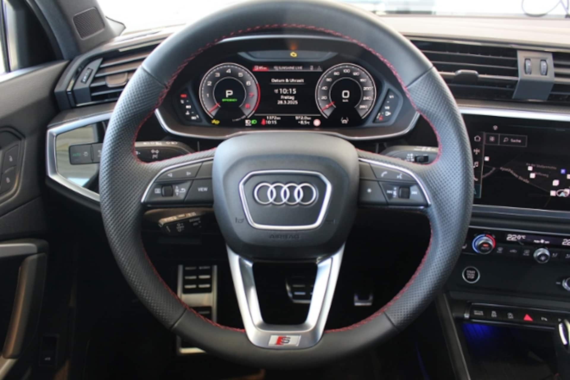 Audi Q3 SUV S line