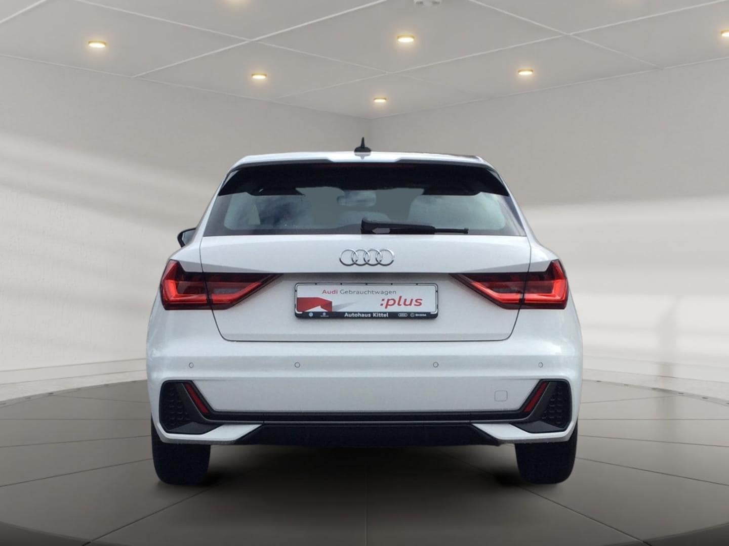 Bild über Audi A1 Sportback S line 30 TFSI S tronic - für weitere Informationen kontaktieren Sie den Audi Partner