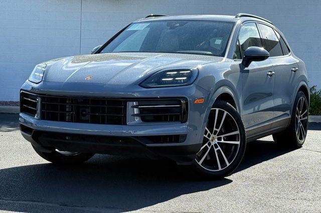 Photo of 2024 Porsche Cayenne