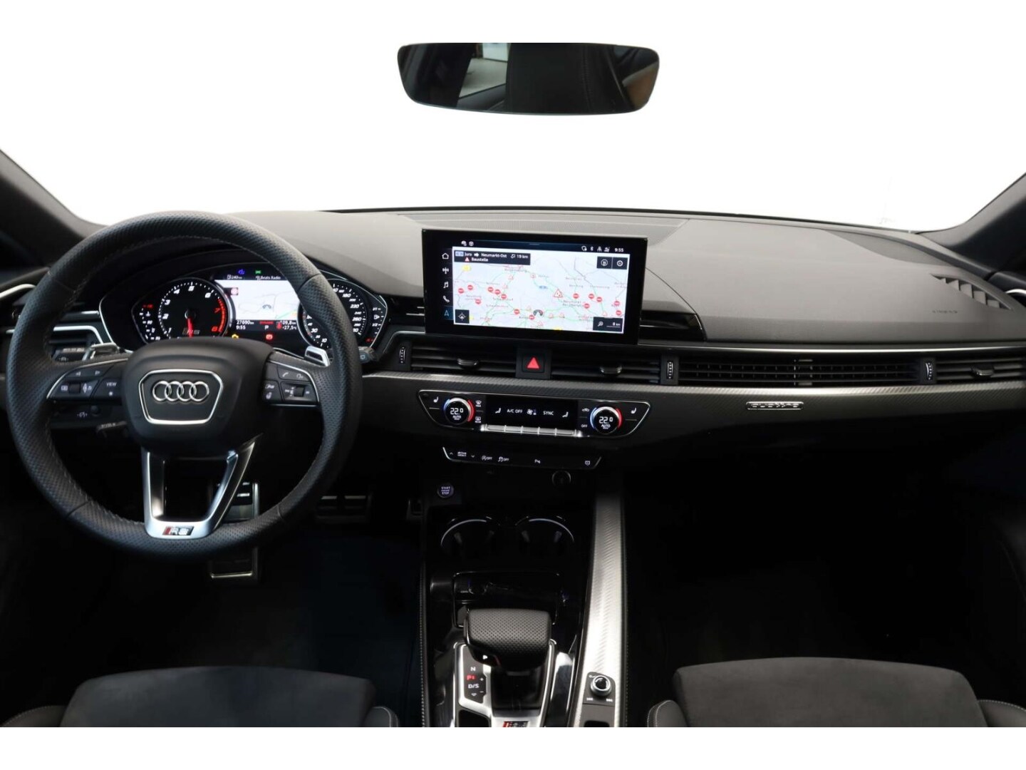 Image about Audi RS 4 Avant TFSI quattro tiptronic