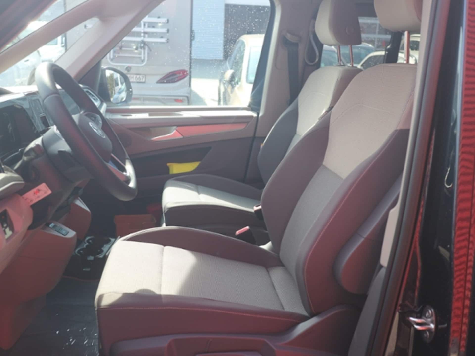 Volkswagen California Coast