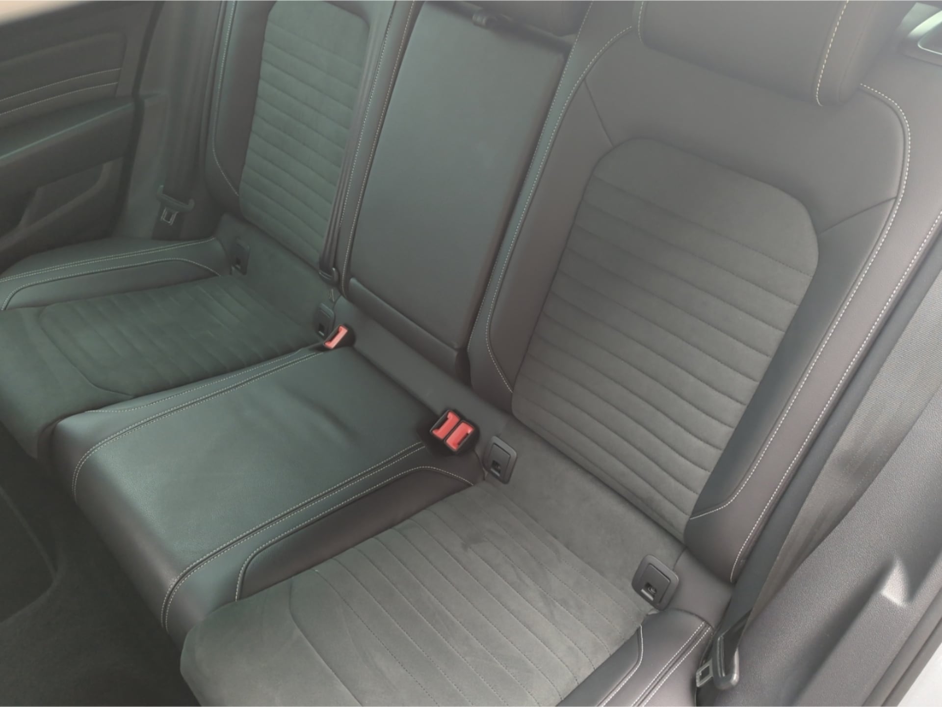 Volkswagen Passat Variant Elegance