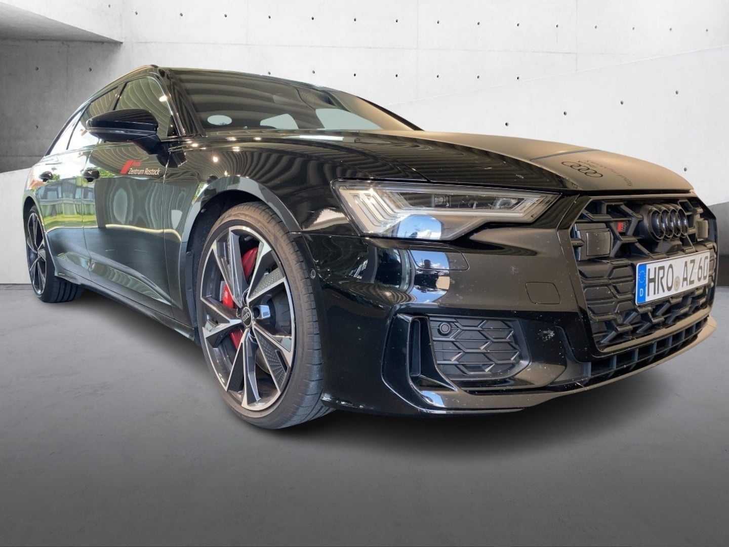 Bild über Audi S6 Avant TDI quattro tiptronic - für weitere Informationen kontaktieren Sie den Audi Partner