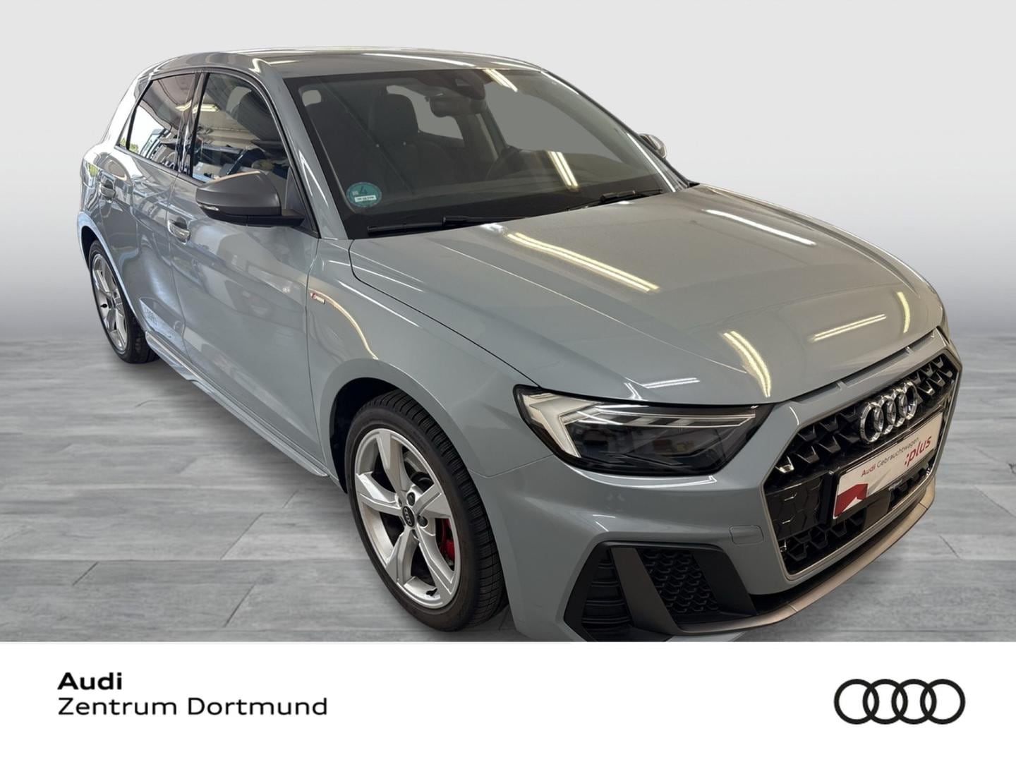Bild über Audi A1 Sportback S line 40 TFSI S tronic - für weitere Informationen kontaktieren Sie den Audi Partner