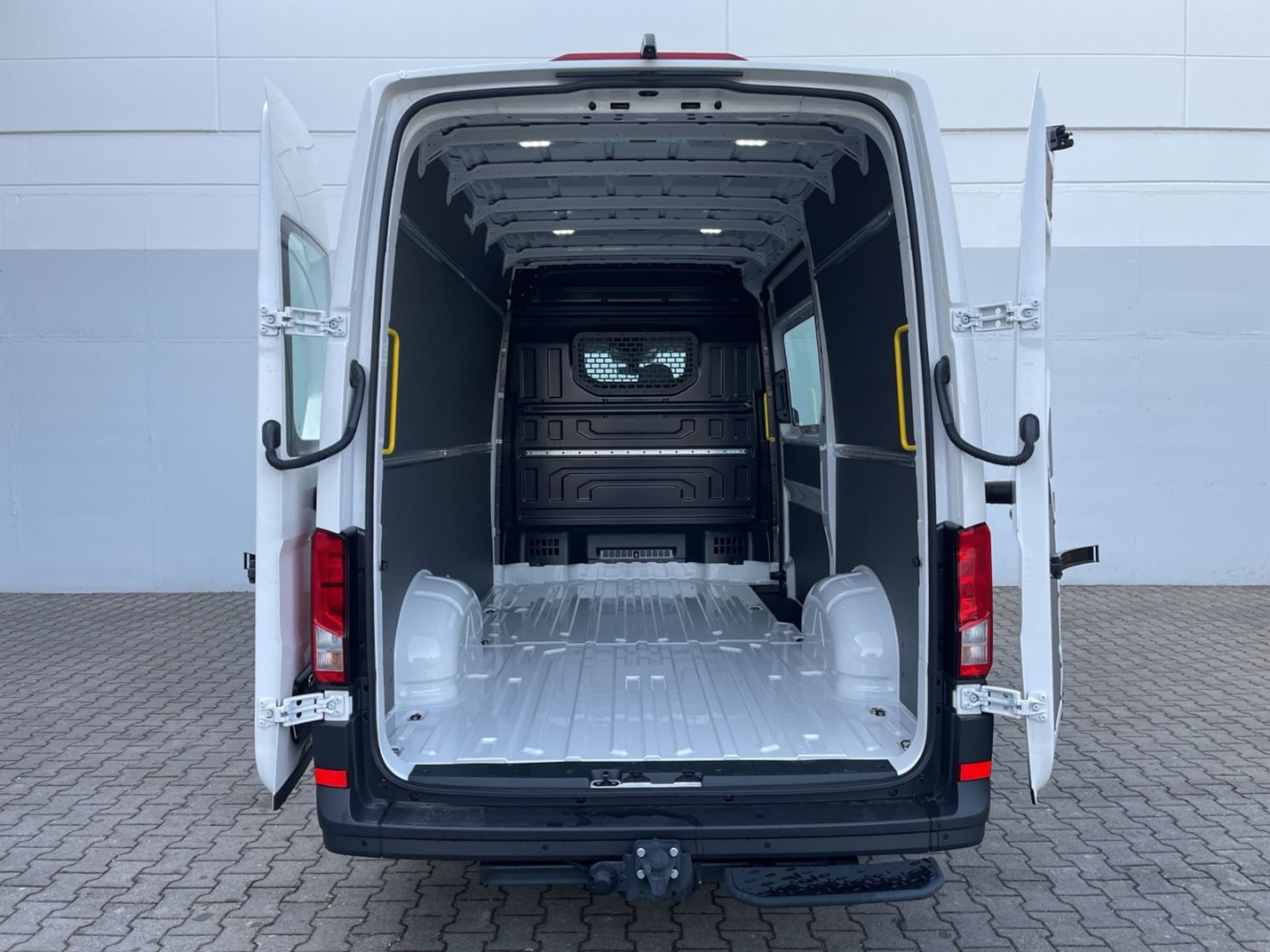 Volkswagen Crafter Kasten mittlerer Radstand