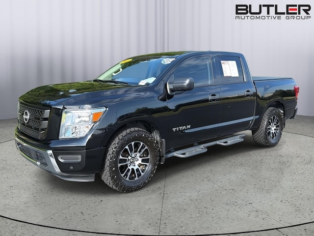 2023 Nissan Titan