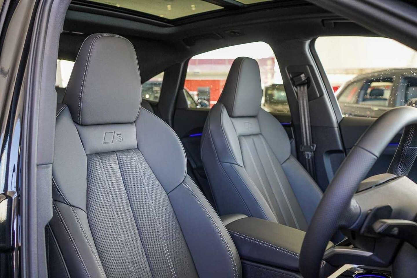 Image about Audi Q5 Sportback TDI quattro 150 kW sport