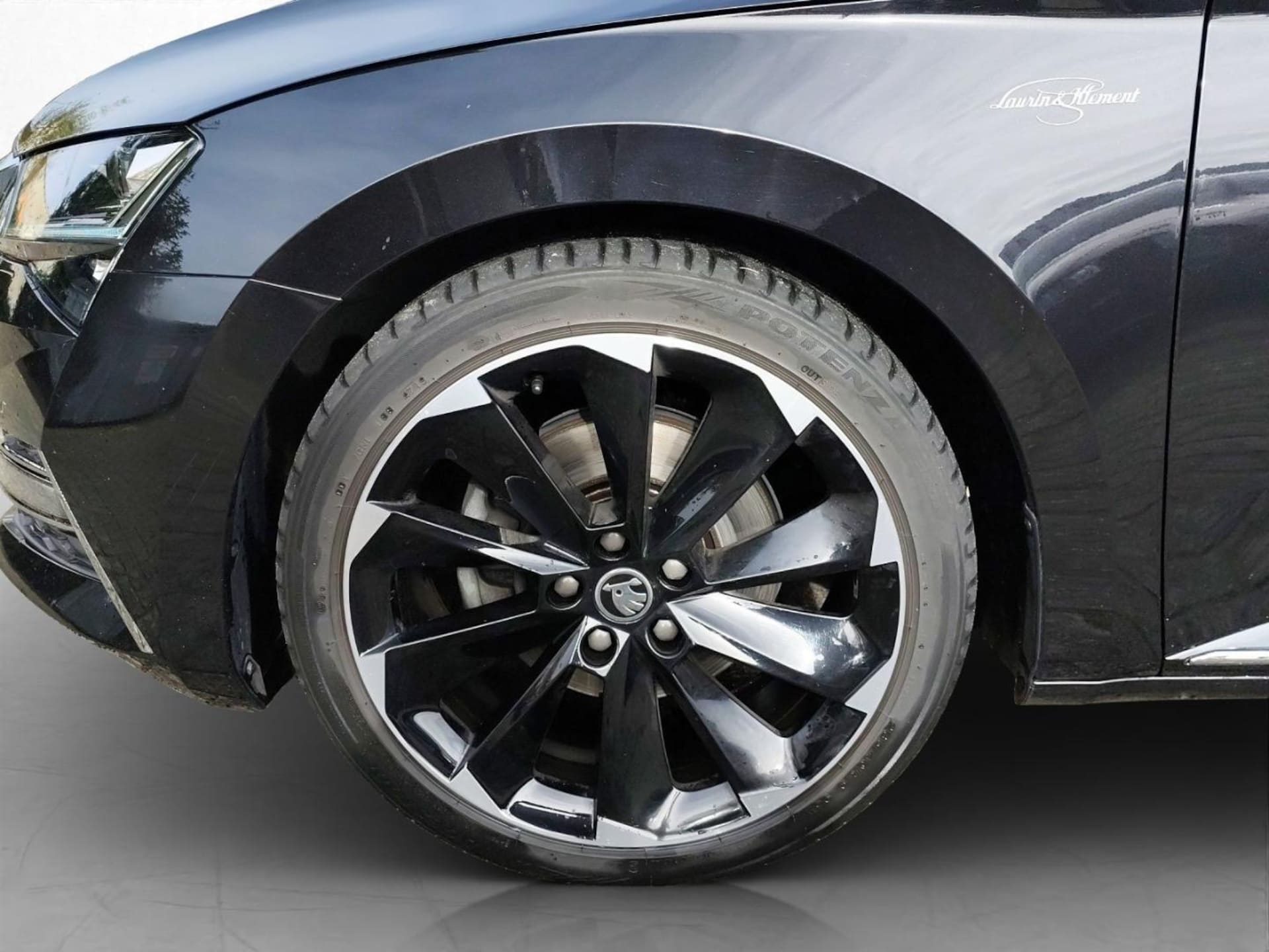 Skoda Superb Combi Laurin & Klement