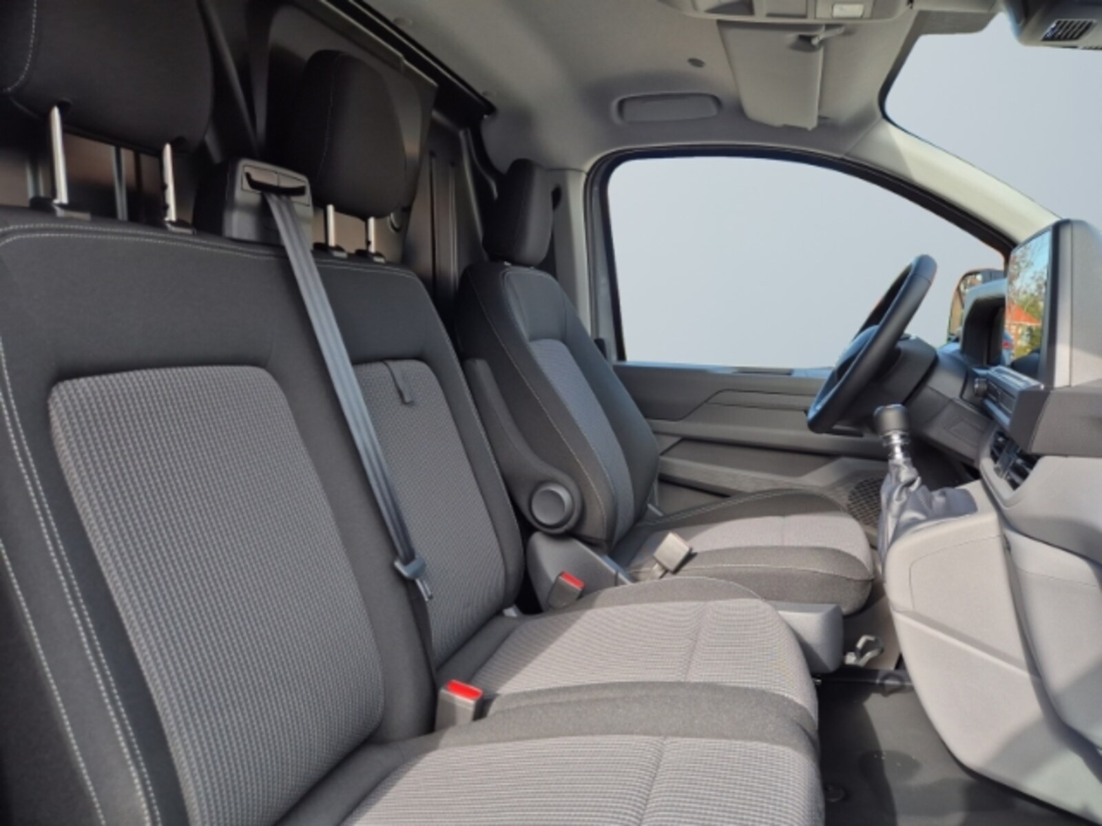 Volkswagen Transporter Kasten kurzer Radstand – Bild 9