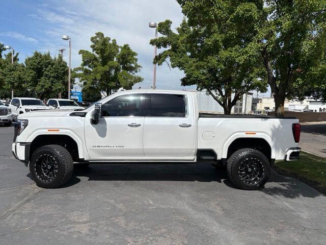 2024 GMC Sierra