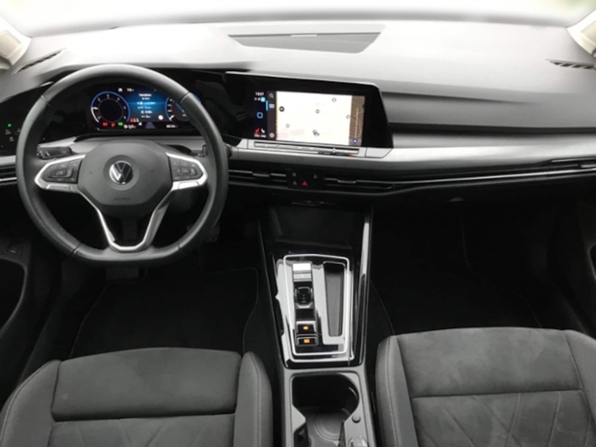 Volkswagen Golf Variant Style