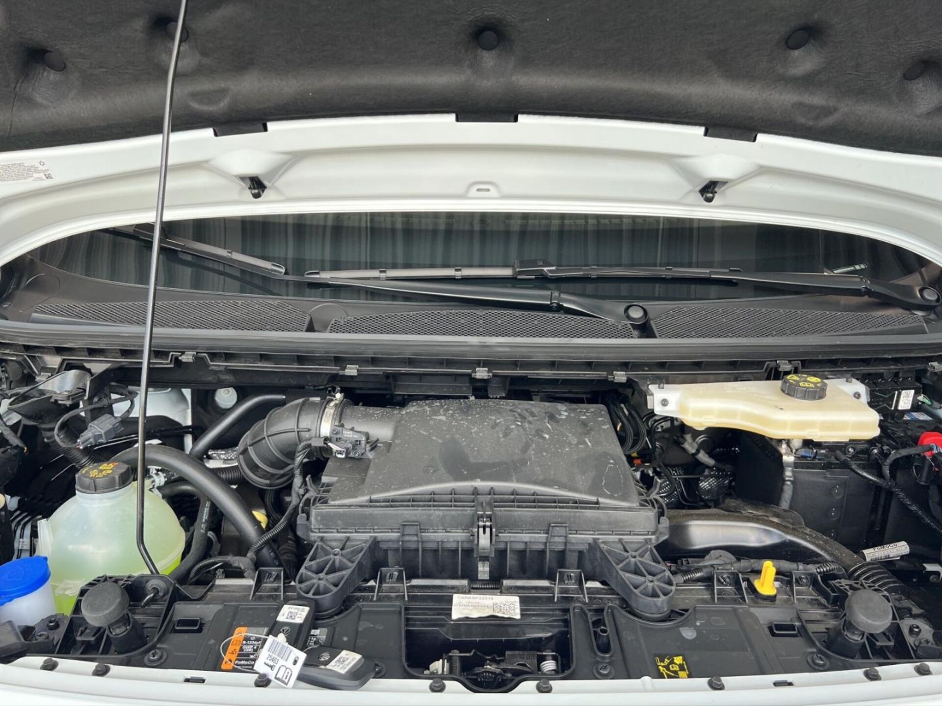 Volkswagen Transporter Kasten langer Radstand Plus
