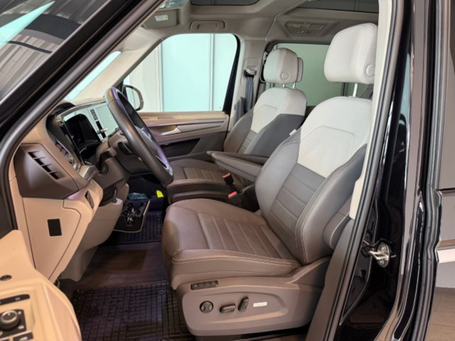 Volkswagen Multivan Style