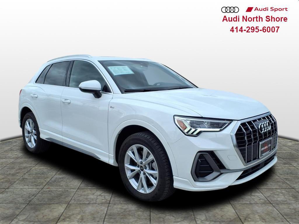 2023 Audi Q3 45 TFSI S Line Premium quattro's photo